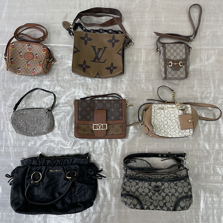 Tas internasional bekas